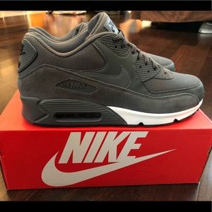 Nike Air Max 90 Essential for Men